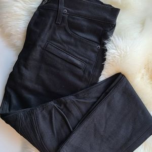 skinny jean "Crafted from premium comfort"